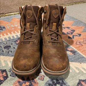 Women’s Ariat boots